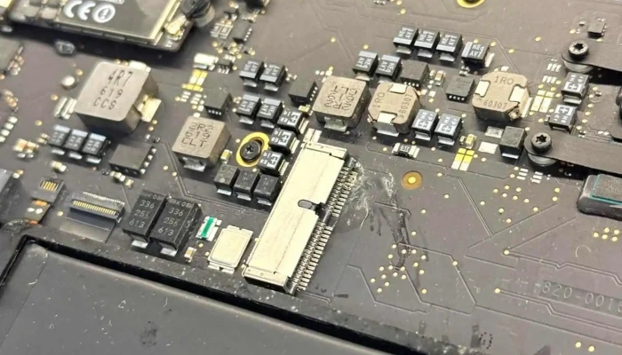 Igreen Iphone Servis Nejnovejsi - Praha 7-holešovice