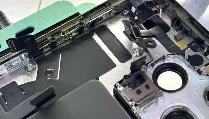 Igreen Iphone Servis Od Vlastnika - Praha 7-holešovice