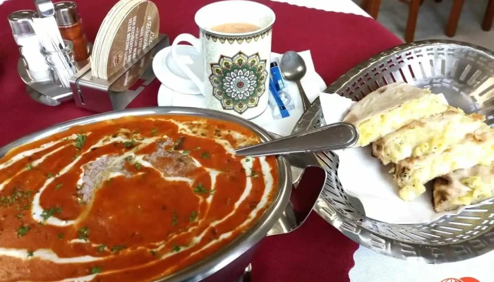 Indicka Restaurace Danphe Kureci Tikka Masala - Palackého Tř. 48/12 288 02