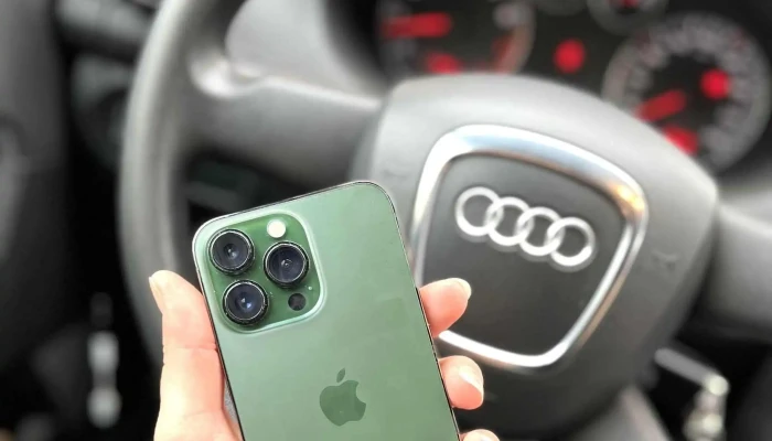 Iphone Plzen Prodejna - Plzeň 2-slovany