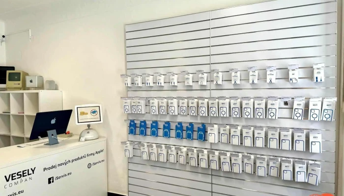 Iserviseu Iphone Ipad Macbook A Watch Servis Od Vlastnika - Kněžská 86/11