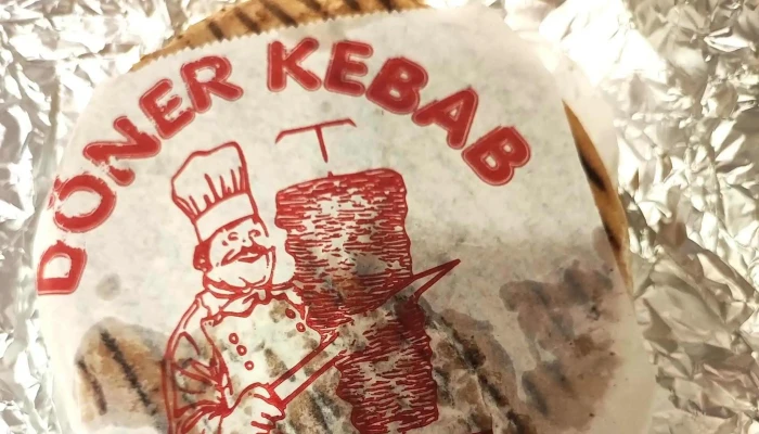 Istanbul Kebab Pizza Jak Se Dostat - Riegrovo Nám. 35
