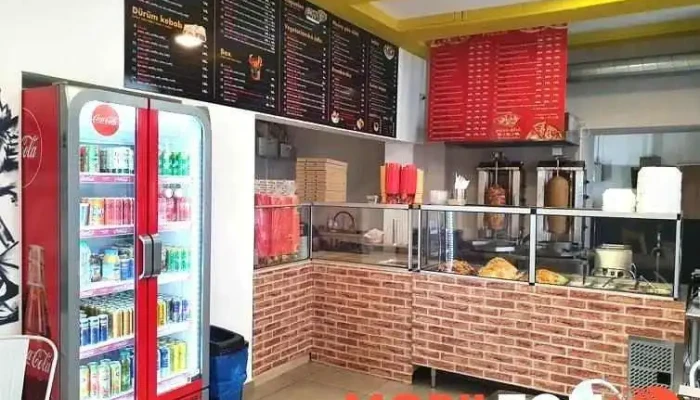 Istanbul Kebab Pizza Od Vlastnika - Riegrovo Nám. 35