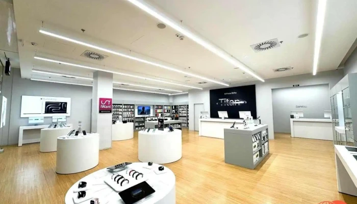 iWant - Apple Premium Partner - Pardubice I