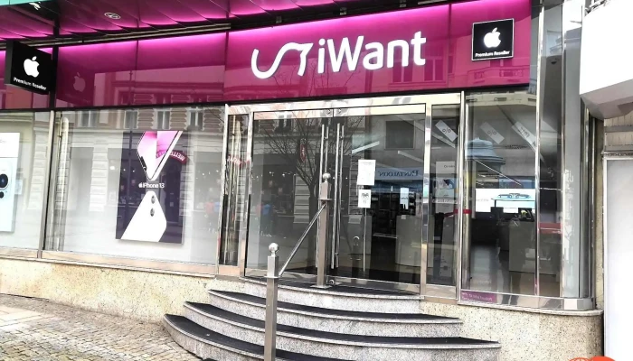 Iwant Apple Premium Reseller Exterier - 10, T. G. Masaryka 2023
