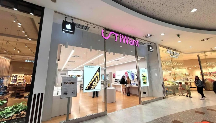 Iwant Apple Premium Reseller Exterier - Praha 5