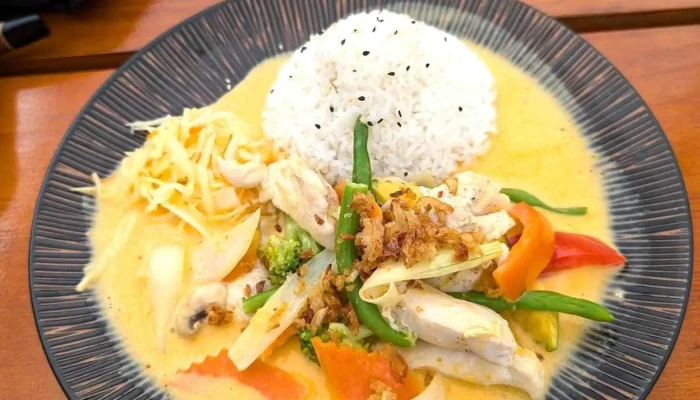Jaki Sushi House -  Thajske Kari - Centrum