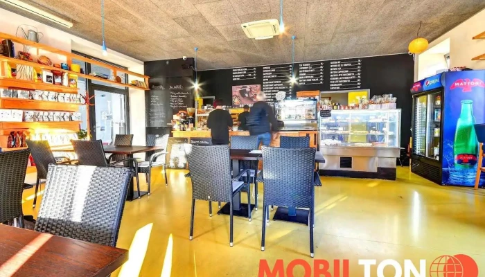 Jannie's coffee house - Bezručova 211