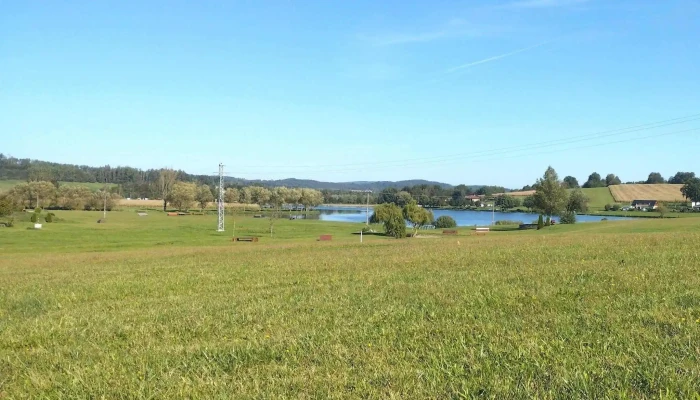 Jezdecke Zavodiste Zlate Podkovy Arbesova 1310 - Arbesova 1310