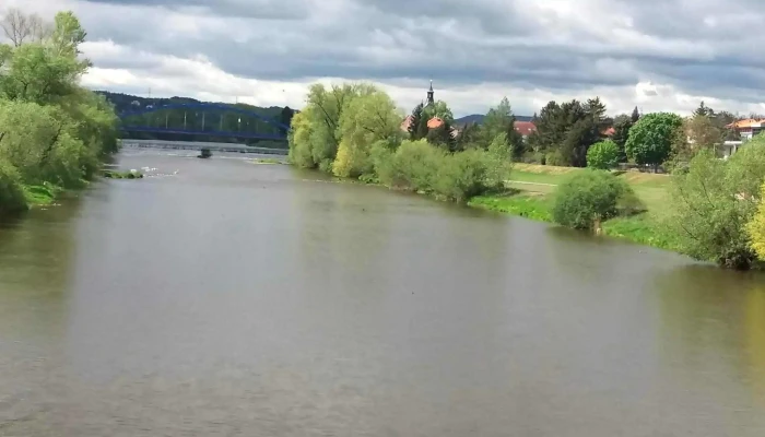 Jidelna Dobrichovice Palackeho - Palackého