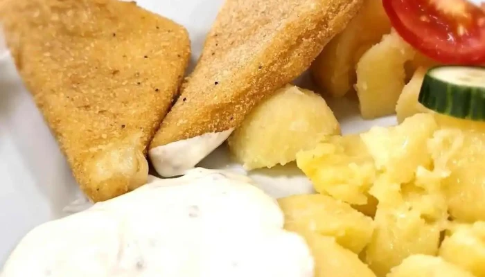 Jidelna U Janouchu Jidlo A Piti - Nádražní 84