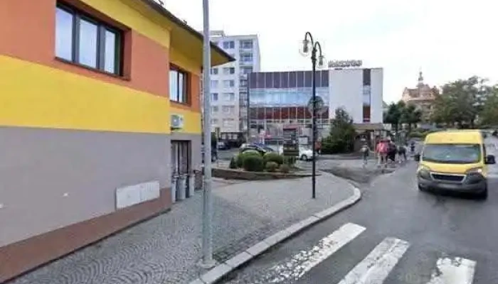 Jidelna U Janouchu Street View A 360deg - Nádražní 84