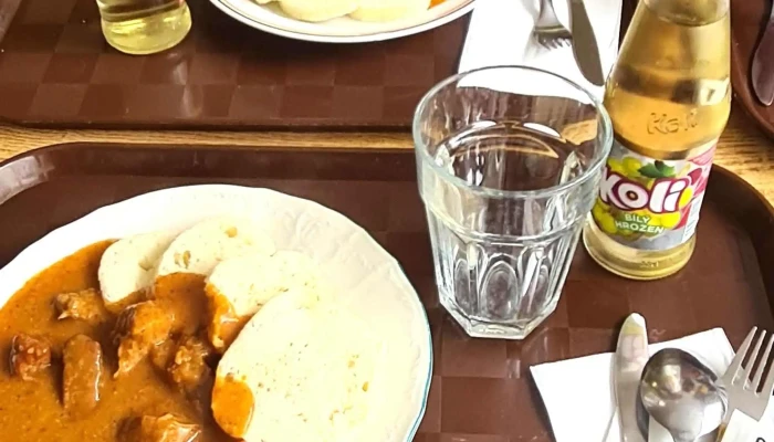 Jidelna U Ruzhu Jak Se Dostat - Nám. Míru 7