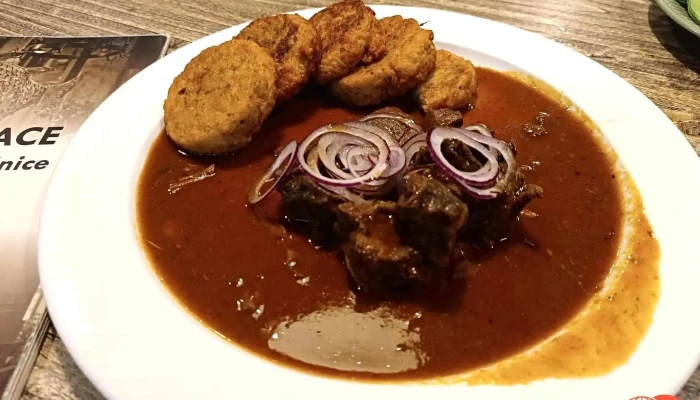 Jihoceska Hostenice Sauerbraten - Staroměstské Nám. 108