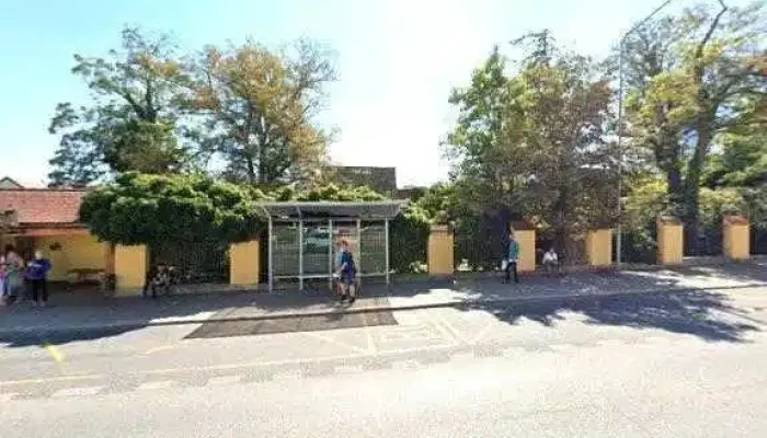Jirkysushi Street View A 360deg - Politických Vězňů 185/10