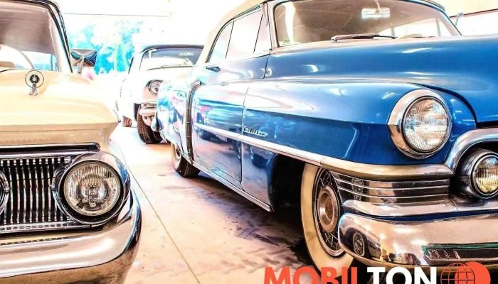 Jk Classics Muzeum Americkych Historickych Automobilu Luzna Od Vlastnika - Stará Správa 72