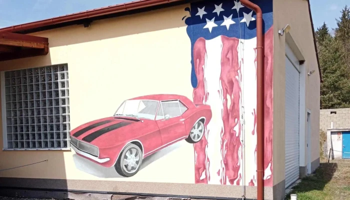Jk Classics Muzeum Americkych Historickych Automobilu Luzna Stara Sprava 72 - Stará Správa 72