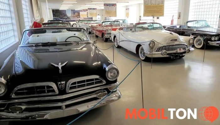 Jk Classics Muzeum Americkych Historickych Automobilu Luzna Videa - Stará Správa 72