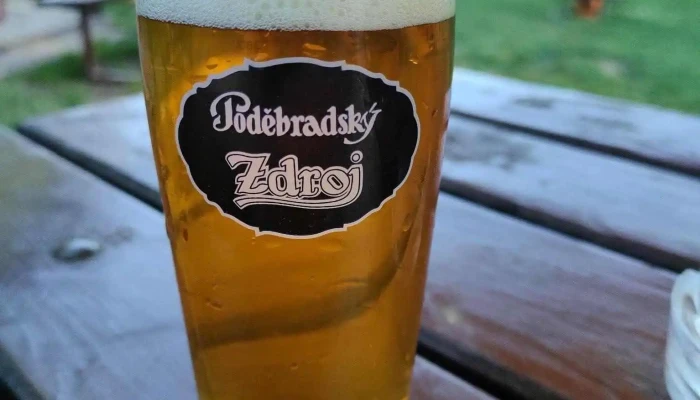 Johnys Bar Jidlo A Piti - Unnamed Road
