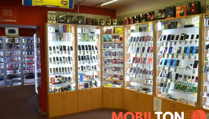 K -  Mobil Cz Sro Pobocka Slany Uvnitr - Husova 105/12