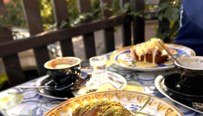 Kafe Bistro Ej Pražska 15 - Pražská 15