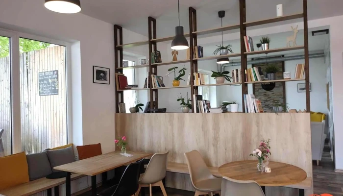 Kafe Brod Vzhled A Atmosfera - Na Výšině 3972