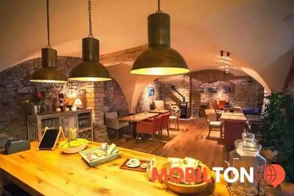 Kafe Doma -  Jidlo A Piti - Město
