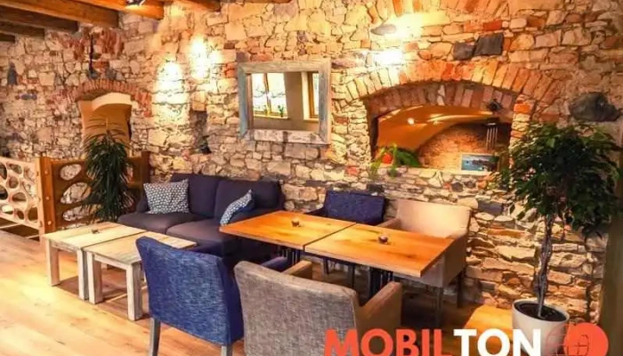 Kafe Doma -  Vse - Město