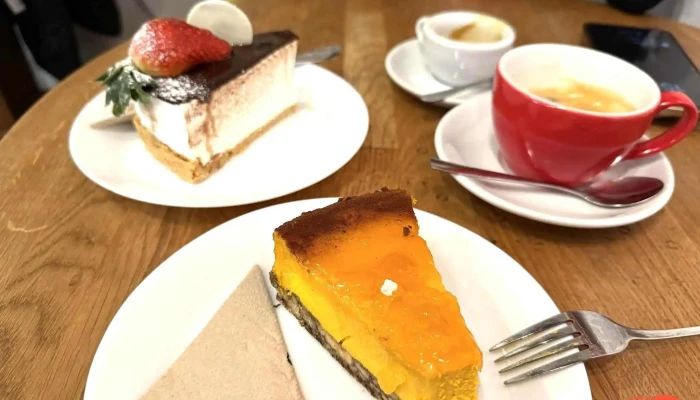 Kafe Melnik Ve Vezi Syrovy Kolac - 5. Května