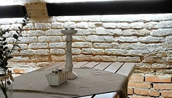 Kafe Na Kovarne Oblast - Hornoměstská 391/44