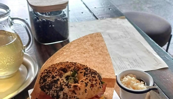 Kafe Na Mape Opet Otevreno Restaurace - Podmokly