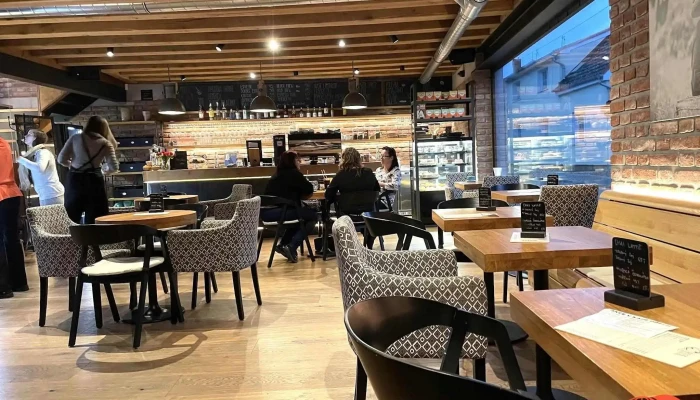 Kafe Orech Vzhled A Atmosfera - Poříčská 1612