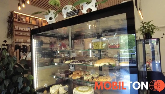 Kafe Plechofka -  Moucnik - Pražská 1594