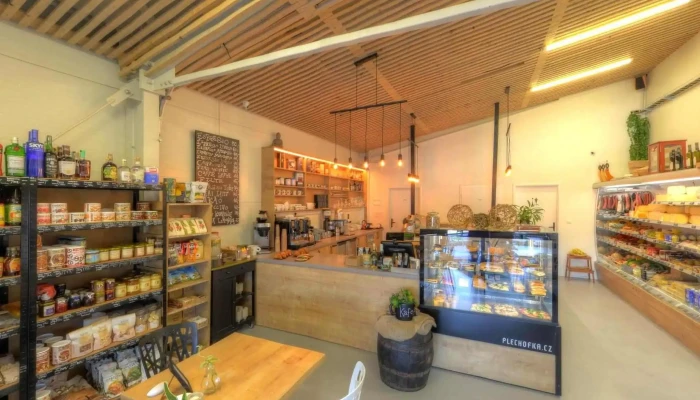 Kafe Plechofka -  Street View A 360deg - Pražská 1594
