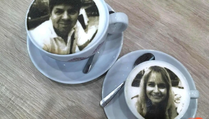 Kafe Solo Sro   Prazirna Vyberove Kavy Od Vlastnika - Křižíkova 270