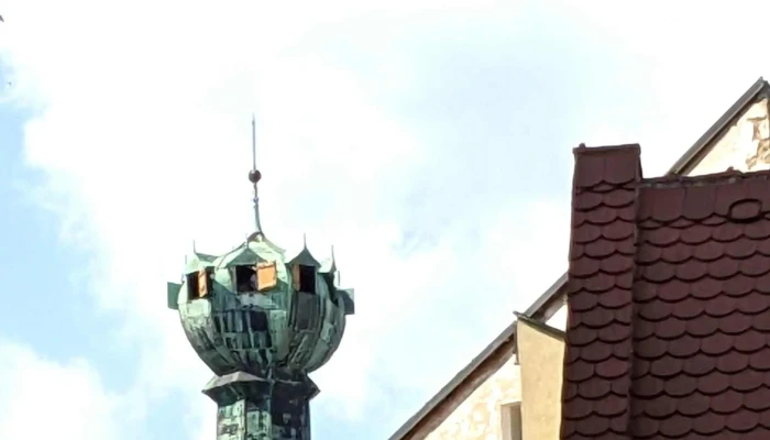 Kalich Dum Pod Bani Historicka Pamatka - Město