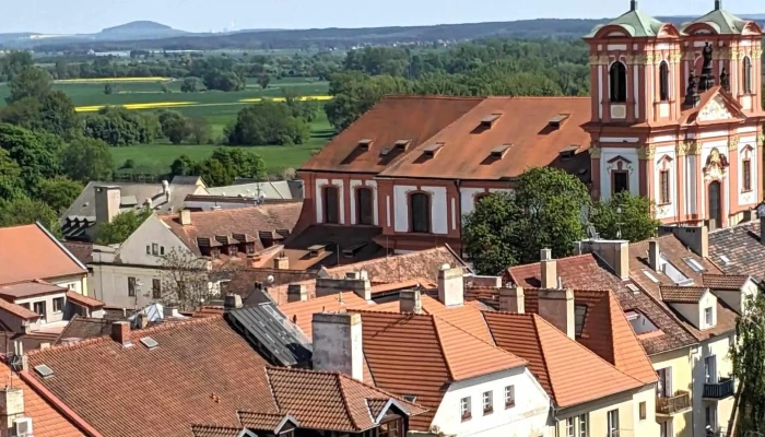 Kalich Dum Pod Bani Město - Město