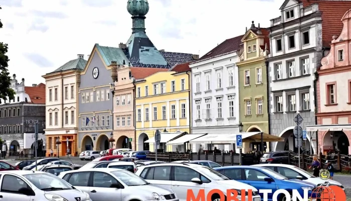Kalich, Dům pod bání - Město