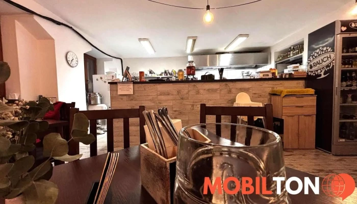 Kancl Bistro Burger Vse - Husovo Nám. 45