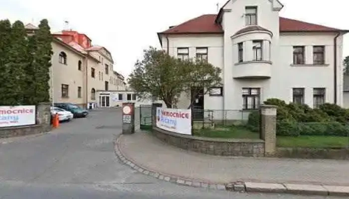 Kantynka Nemocnice Ricany Street View A 360deg - Smiřických 315/26