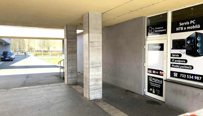 Karvinsky Servisak Od Vlastnika - Nové Město