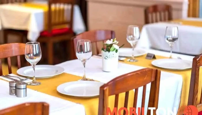 Kashmir Hills Restaurant -  Vse - Karlín