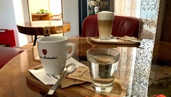 Kavarna Alkafe Vse - Helfertova 133