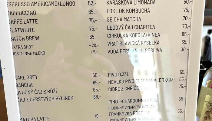 Kavarna Kofiii Oteviraci Doba - Nádražní 22