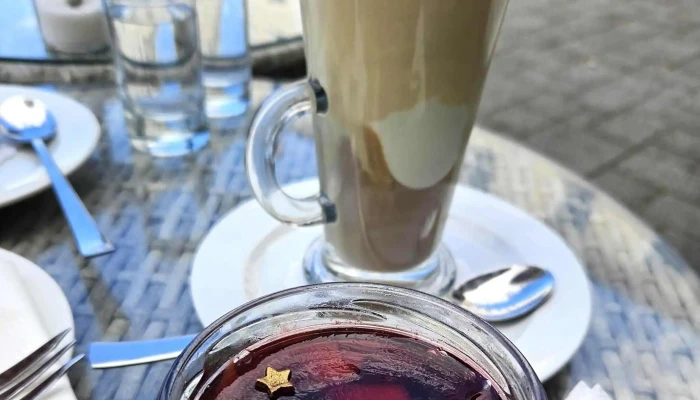Kavarna U Frinda Socialni Podnik Kavarna - Křinické Nám. 254/4