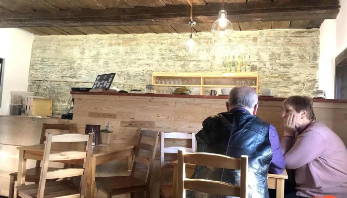 Kavarna U Frinda Socialni Podnik Vzhled A Atmosfera - Křinické Nám. 254/4