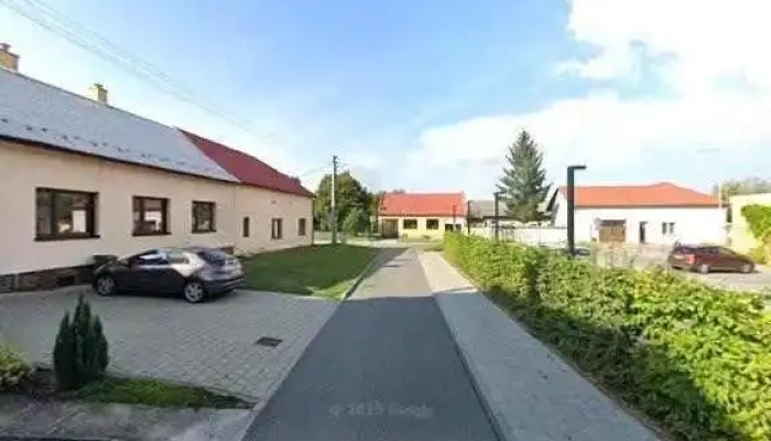 Kavarna U Privozu   Grilovana Kolena Street View A 360deg - Spytihněv