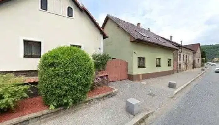 Kebab Davle -  Street View A 360deg - Na Nám. 39