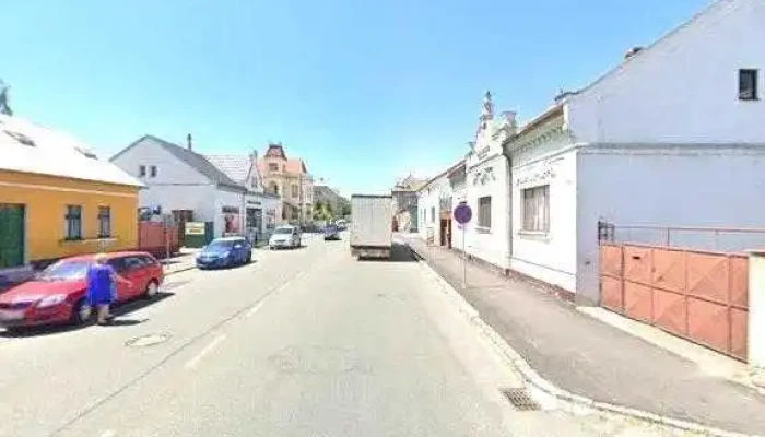 Kebab House Bonema Street View A 360deg - Zbožská 519/3