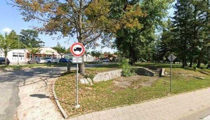 Kebab House Milovice -  Street View A 360deg - V Konírnách 519